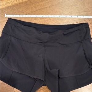 Low rise lululemon shorts